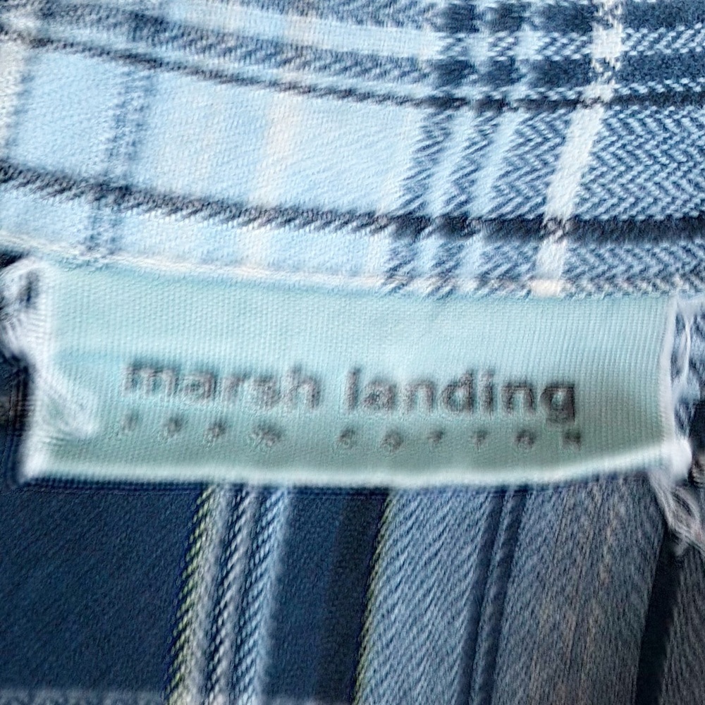 Marsh Landing | Small | Button Front Shirt | Plaid - Picture 5 of 7